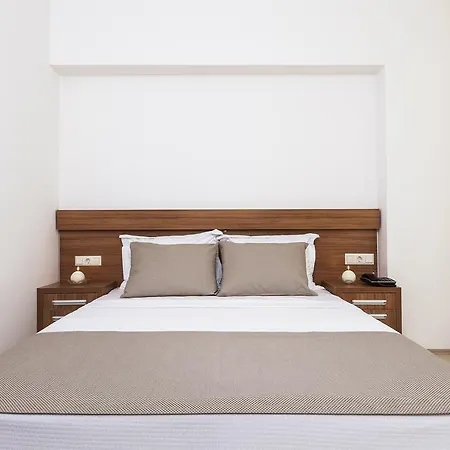 酒店 Troy Boutique Hotel&suites&spa 2*