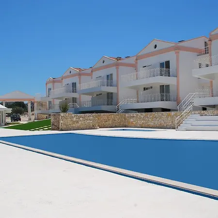 Ξενοδοχείο Troy Boutique Hotel&suites&spa 2*