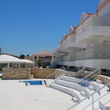 Troy Boutique Hotel&suites&spa Otel 2*