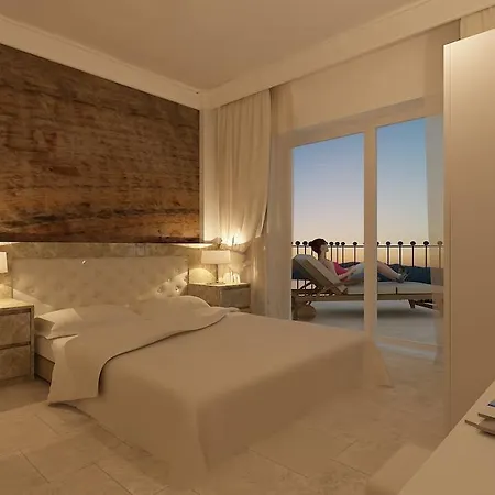 Troy Boutique Hotel&suites&spa Otel 2*