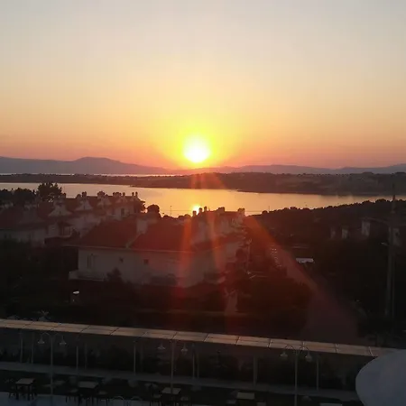 Troy Boutique Hotel&suites&spa 2* Çeşme
